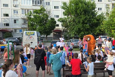 Лето начинается с праздника 